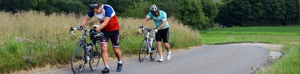 heuvelland-fietser-afstappen